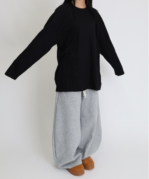 Vini(ヴィニ)の「ロングスリーブTシャツ(Tシャツ/カットソー・レディース・ブラック/ホワイト・LARGE/MEDIUM)」の10枚目の写真