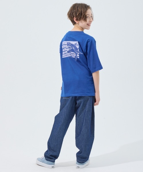 KRIFF MAYER Kid's Collection（クリフメイヤーキッズコレクション）の「【綿100％・5分袖】楽LUCK五分袖Tシャツ(サメ)（Tシャツ/カットソー・キッズ・ブルー/オフホワイト/ネイビー/ミント/チャコール・170/160/150/140/130/120）」の10枚目の写真