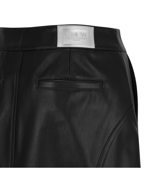 ANEW GOLF（アニューゴルフ）の「W FAUX LEATHER A-LINE SQ_BK（スカート・レディース・その他・SMALL/MEDIUM/LARGE/XX-SMALL/X-SMALL）」の11枚目の写真