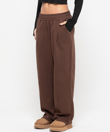 CHAMBROS（チャンブロス）の「ポイントロゴピンタックワイドスウェットパンツ[ブラウン]（スウェットパンツ）」