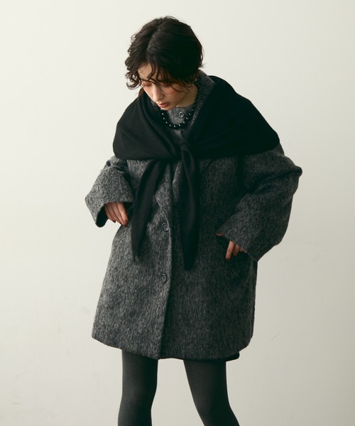 Trish（トリッシュ）の「【ウール混】アソート　トライアングルニットマフラー（ストール/ショール・レディース・ブラウン/ブラック/グレー/グレー系その他/ブラウン系その他/ブラック系その他・FREE）」の9枚目の写真