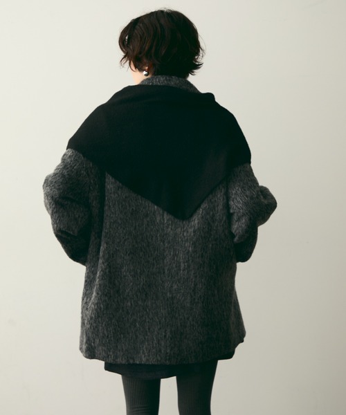 Trish（トリッシュ）の「【ウール混】アソート　トライアングルニットマフラー（ストール/ショール・レディース・ブラウン/ブラック/グレー/グレー系その他/ブラウン系その他/ブラック系その他・FREE）」の13枚目の写真