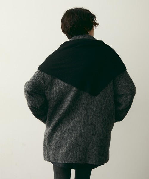 Trish（トリッシュ）の「【ウール混】アソート　トライアングルニットマフラー（ストール/ショール・レディース・ブラウン/ブラック/グレー/グレー系その他/ブラウン系その他/ブラック系その他・FREE）」の14枚目の写真