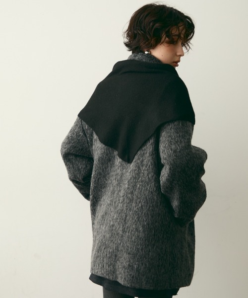 Trish（トリッシュ）の「【ウール混】アソート　トライアングルニットマフラー（ストール/ショール・レディース・ブラウン/ブラック/グレー/グレー系その他/ブラウン系その他/ブラック系その他・FREE）」の15枚目の写真