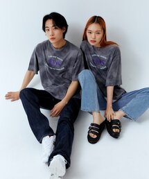 LEEJEE（リジ）の「ユニセックス ドリーム オブ ドリーム プリント 半袖Tシャツ ブラック（Tシャツ/カットソー）」
