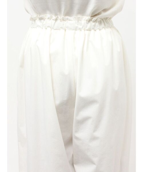 ELENDEEK(エレンディーク)の「イージータックコクーンパンツ(その他パンツ・レディース・オフホワイト/ブラック/ミント/ピンク/ブラウン・01/02)」の6枚目の写真