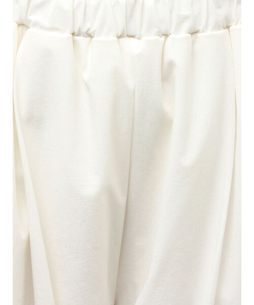 ELENDEEK(エレンディーク)の「イージータックコクーンパンツ(その他パンツ・レディース・オフホワイト/ブラック/ミント/ピンク/ブラウン・01/02)」の18枚目の写真