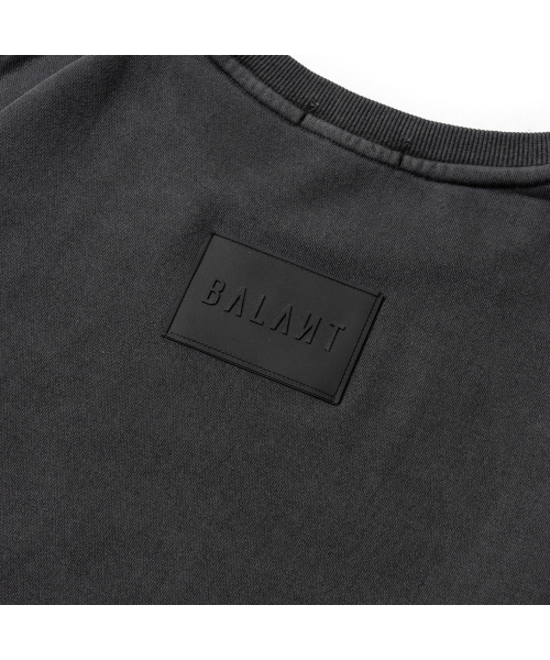 BALANT(バラント)の「ピグメントシリコンラベルスウェットシャツ - ダークグレー(スウェット・メンズ・その他・MEDIUM/LARGE)」の6枚目の写真