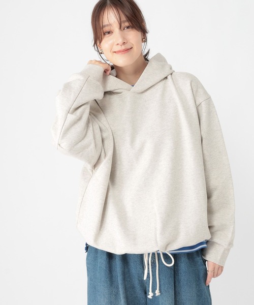 studio CLIP(スタディオクリップ)の「裏毛ドロストフーディ(パーカー・レディース・アイボリー/オフホワイト/ライトブルー・FREE)」の8枚目の写真