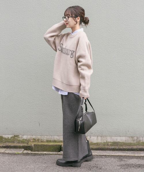 ITEMS URBANRESEARCH(アイテムズ アーバンリサーチ)の「スウェットライクロゴニット(ニット/セーター・レディース・オレンジ/ライトブルー/チャコールグレー/ベージュ・FREE)」の9枚目の写真