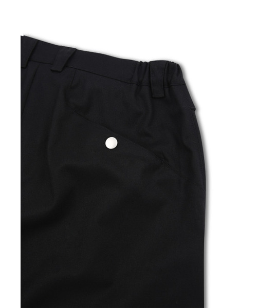 YOUCHE PRET A PORTER(ユッシュプレタポルテ)の「エヌエックスフラップカーゴトラウザー ブラック(スラックス・メンズ・その他・MEDIUM)」の9枚目の写真
