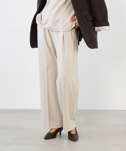 MICA&DEAL（マイカ＆ディール）の「セミワイド裏起毛パンツ〈セットアップ対応〉（その他パンツ・レディース・キャメル/ライトベージュ/ブラック/グレー・36）」の15枚目の写真