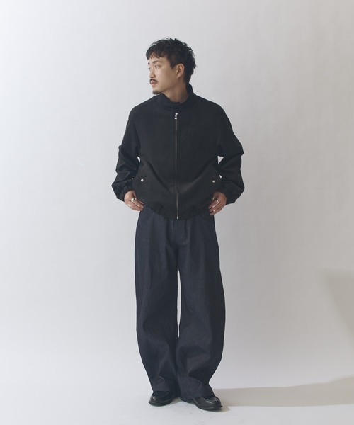 Lui's(ルイス)の「リジットカーブデニムパンツ(デニムパンツ・メンズ・インディゴブルー/ブラック・30/32/34)」の4枚目の写真