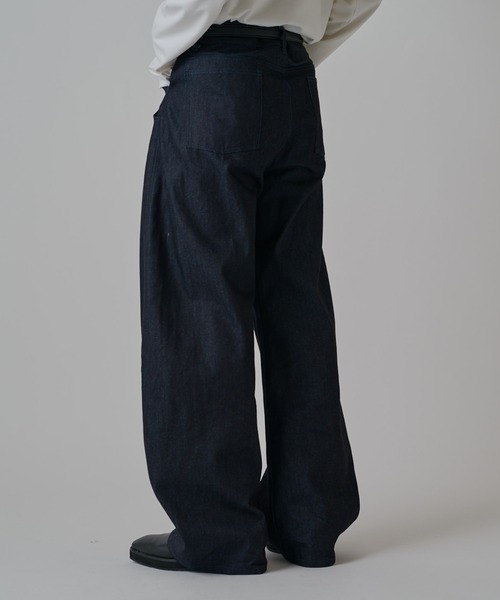 Lui's(ルイス)の「リジットカーブデニムパンツ(デニムパンツ・メンズ・インディゴブルー/ブラック・30/32/34)」の11枚目の写真