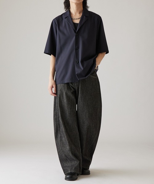 Lui's(ルイス)の「リジットカーブデニムパンツ(デニムパンツ・メンズ・インディゴブルー/ブラック・30/32/34)」の16枚目の写真