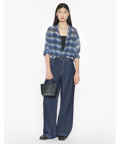 Maison Kitsune（メゾンキツネ）の「WIDE LEG JEANS（デニムパンツ・レディース・インディゴブルー・25/26/27/28）」の4枚目の写真