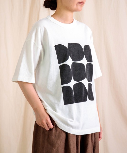 prit（プリット）の「[prit] 空紡度詰天竺 フレームドットプリントTシャツ（Tシャツ/カットソー・レディース・ホワイト系その他4/ホワイト系その他3/ホワイト系その他2/ホワイト系その他・FREE）」の17枚目の写真