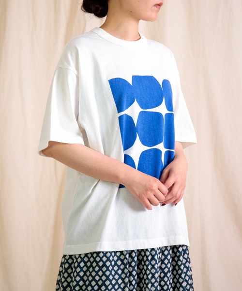 prit（プリット）の「[prit] 空紡度詰天竺 フレームドットプリントTシャツ（Tシャツ/カットソー・レディース・ホワイト系その他4/ホワイト系その他3/ホワイト系その他2/ホワイト系その他・FREE）」の12枚目の写真
