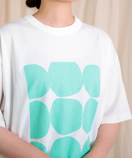 prit（プリット）の「[prit] 空紡度詰天竺 フレームドットプリントTシャツ（Tシャツ/カットソー・レディース・ホワイト系その他4/ホワイト系その他3/ホワイト系その他2/ホワイト系その他・FREE）」の22枚目の写真