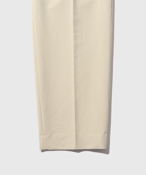 ADAM ET ROPE'（アダムエロペ）の「コットンダブルクロス ベルテッド ワイドスラックス（スラックス・メンズ・ブラック/ベージュ・M/L）」の6枚目の写真