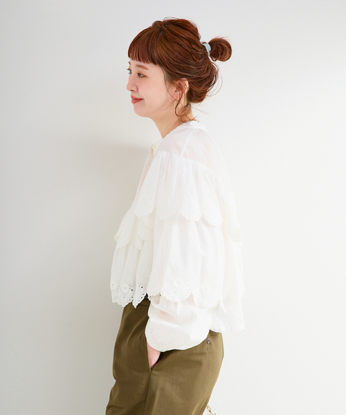 B.C STOCK(ベーセーストック)の「手洗い可 / ティアードレースフリルブラウス(シャツ/ブラウス・レディース・ブラック/ホワイト/レッド・FREE)」の15枚目の写真