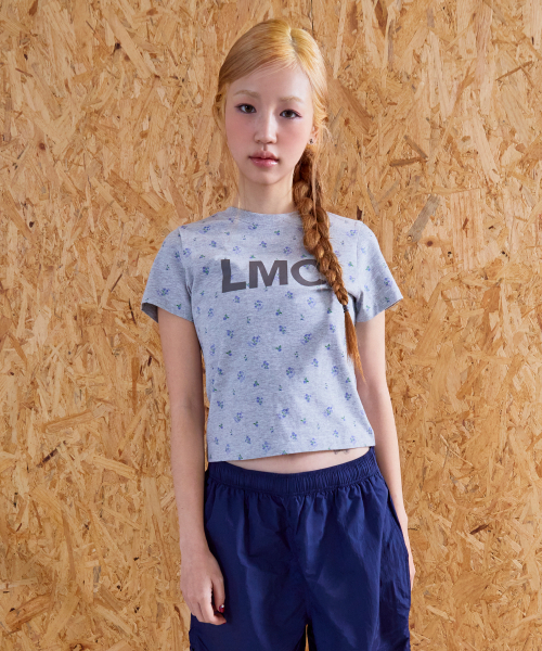 LMCの「WM OG クロップドTシャツ フラワーグレー(Tシャツ/カットソー・レディース・その他・M/S)」の1枚目の写真