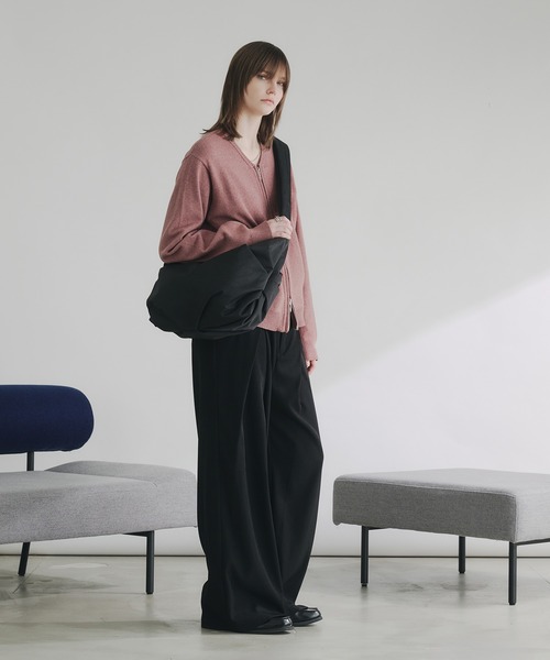 selle glant（セレグランテ）の「URBAN NYLON SHOULDER BAG/アーバンナイロンショルダーバッグ（ショルダーバッグ・メンズ・ブラック/ダークブラウン/ダークグレー・ONE SIZE）」の11枚目の写真