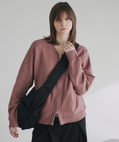 selle glant（セレグランテ）の「URBAN NYLON SHOULDER BAG/アーバンナイロンショルダーバッグ（ショルダーバッグ・メンズ・ブラック/ダークブラウン/ダークグレー・ONE SIZE）」の4枚目の写真