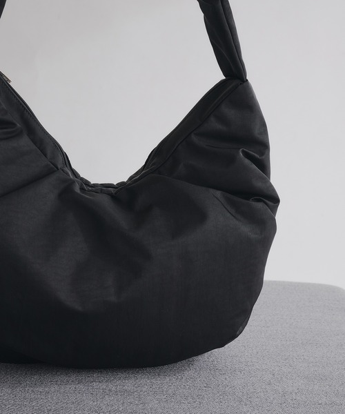 selle glant（セレグランテ）の「URBAN NYLON SHOULDER BAG/アーバンナイロンショルダーバッグ（ショルダーバッグ・メンズ・ブラック/ダークブラウン/ダークグレー・ONE SIZE）」の20枚目の写真