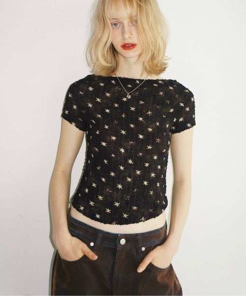 musubore(ムスボレ)の「popcorn shirring gradation print tops / シャーリングプリントトップス(シャツ/ブラウス・レディース・パープル/ブラウン・FREE)」の2枚目の写真