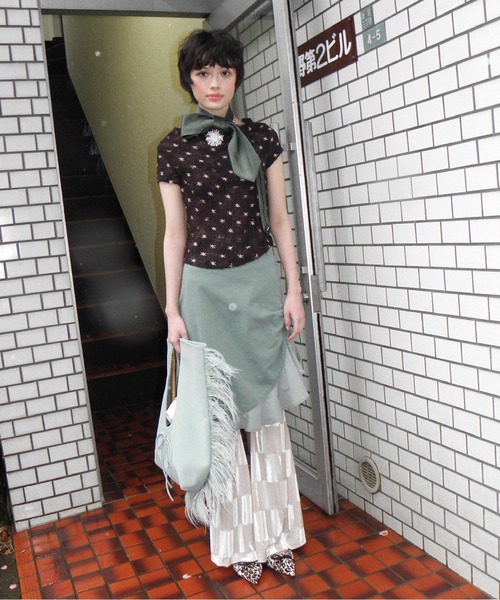musubore(ムスボレ)の「popcorn shirring gradation print tops / シャーリングプリントトップス(シャツ/ブラウス・レディース・パープル/ブラウン・FREE)」の21枚目の写真