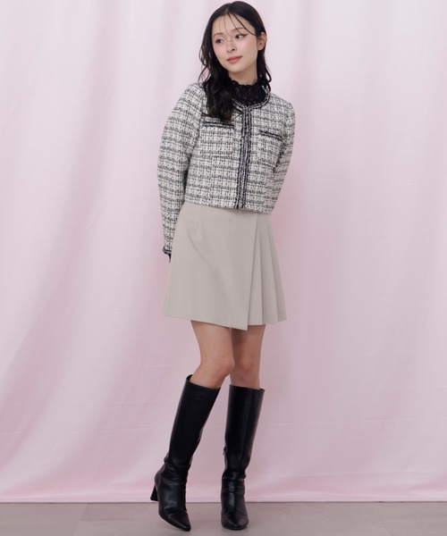 JILL by JILL STUART(ジルバイジルスチュアート)の「ビジューブレード付きツイードジャケット(ノーカラージャケット・レディース・ホワイト系その他/ブルー系その他・MEDIUM/SMALL)」の11枚目の写真