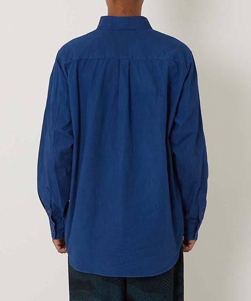 BLUE BLUE JAPAN(ブルーブルージャパン)の「ファインオックス ホンアイ ボタンダウン ロングスリーブシャツ(シャツ/ブラウス・メンズ・インディゴブルー・S/M/L)」の4枚目の写真