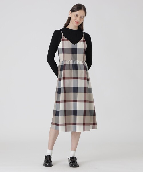 ブルーレーベルクレストブリッジ未使用タグ付Tシャツ&グリーンチェックキャミソール BLUE LABEL CRESTBRIDGE（ブルーレーベルクレストブリッジ）の