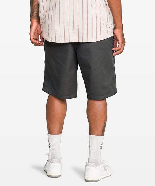 VOLCOM(ボルコム)の「VOLCOM メンズ BILLOW SHORT 22 ショートパンツ 【2026年春夏モデル】(その他パンツ・メンズ・グレー系その他・36inch/34inch/32inch/30inch/28inch)」の3枚目の写真