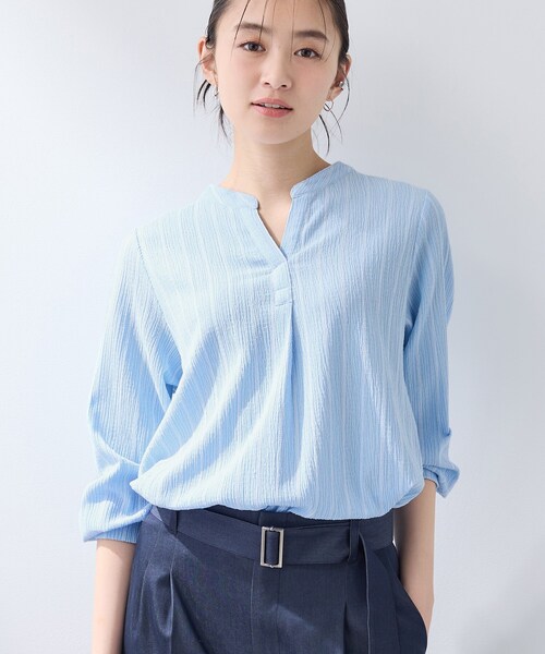 INDIVI(インディヴィ)の「【洗える/着心地楽ちん】ブラウス風ストライプカットソートップス(Tシャツ/カットソー・レディース・サックスブルー系2/ブラック系2/ホワイト系3・38/34/15 /13/05)」の20枚目の写真