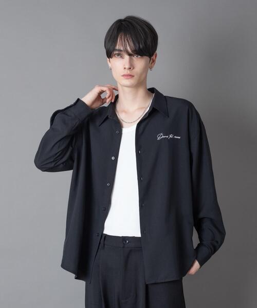 BROWNY（ブラウニー）の「BROWNY/【26年春夏新作】ワンポイントルーズシャツ(LS)（シャツ/ブラウス・メンズ・ブラック/ホワイト/ブルー系その他・LARGE/MEDIUM）」の3枚目の写真