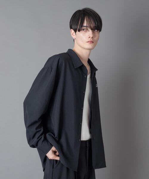 BROWNY（ブラウニー）の「BROWNY/【26年春夏新作】ワンポイントルーズシャツ(LS)（シャツ/ブラウス・メンズ・ブラック/ホワイト/ブルー系その他・LARGE/MEDIUM）」の22枚目の写真