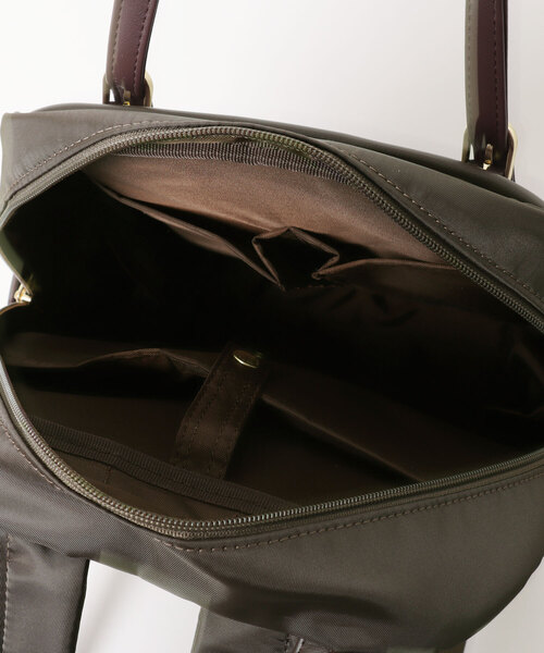 PROGRES（プログレ）の「リュックサック アリューヴ 13L A4サイズ 13.3インチPC フロントポケット 20203（バックパック/リュック・レディース・ブラック・FREE）」の5枚目の写真