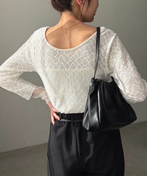 CAPRICIEUX LE'MAGE(カプリシューレマージュ)の「袖シアーレースT(Tシャツ/カットソー・レディース・ブラック/ホワイト・FREE)」の13枚目の写真