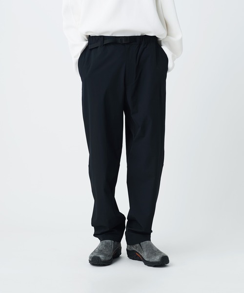 Snow Peak(スノーピーク)の「Snow Peak / Water-Repellent Stretch Trekking Pants 撥水 ストレッチトレッキングパンツ(スラックス・メンズ・ブラック/グレイッシュベージュ/チャコール・S/M/L/XL)」の2枚目の写真