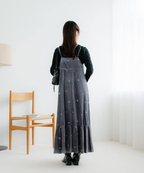 flower（フラワー）の「シャビーレーストップ（Tシャツ/カットソー・レディース・ブラック/アイボリー・FREE）」の21枚目の写真