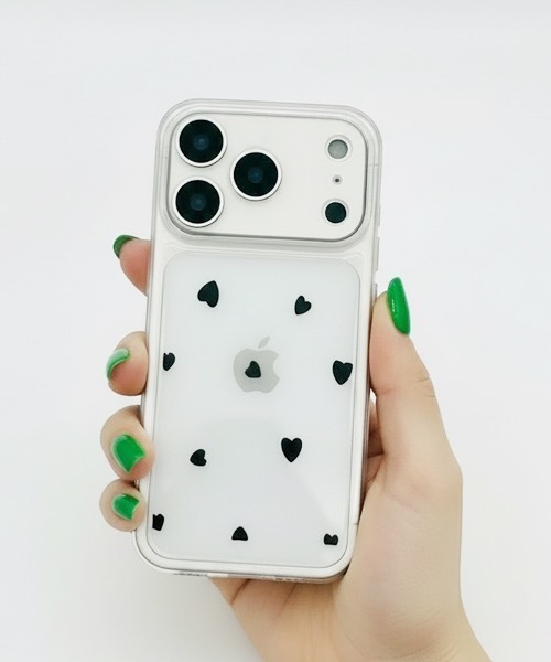 Fun & Daily(ファンアンドデイリー)の「Heart Dot Clear iPhone Case 16 17 Pro ProMax / アイフォンケース(スマホケース/カバー・レディース・ブラック/クリア・iPhone 16/iPhone 17 Pro Max/iPhone 17 Pro/iPhone 17/iPhone 16 Pro)」の2枚目の写真