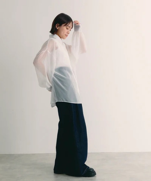 merrylatte(メリーラテ)の「シアービッグシャツ【IROHANI】(シャツ/ブラウス・レディース・ブラック/ピンク/ブルー/オレンジ/ホワイト・FREE)」の13枚目の写真