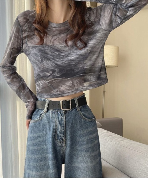 Lips(リップス)の「抜け感たっぷり!レイヤードで差がつくトレンドシアートップス(Tシャツ/カットソー・レディース・グレー/ブルー・FREE)」の10枚目の写真