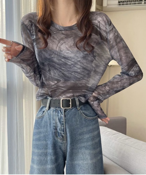 Lips(リップス)の「抜け感たっぷり!レイヤードで差がつくトレンドシアートップス(Tシャツ/カットソー・レディース・グレー/ブルー・FREE)」の11枚目の写真