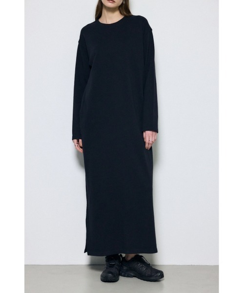 AZUL by moussy(アズールバイマウジー)の「【身長/骨格別着用画像あり】ロングスリーブストレートワンピース 秋服 冬服 春服 体系カバー(ワンピース・レディース・杢グレー/グレイッシュベージュ/ブラック・MEDIUM/SMALL)」の1枚目の写真