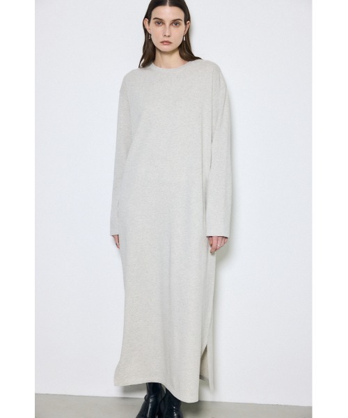 AZUL by moussy(アズールバイマウジー)の「【身長/骨格別着用画像あり】ロングスリーブストレートワンピース 秋服 冬服 春服 体系カバー(ワンピース・レディース・杢グレー/グレイッシュベージュ/ブラック・MEDIUM/SMALL)」の9枚目の写真