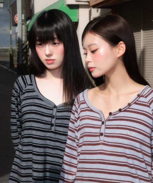 ROSEFRANTZ（ロゼフランツ）の「Stripe Button Long Sleeve [Black]（Tシャツ/カットソー・レディース・ブラック・OS）」の6枚目の写真
