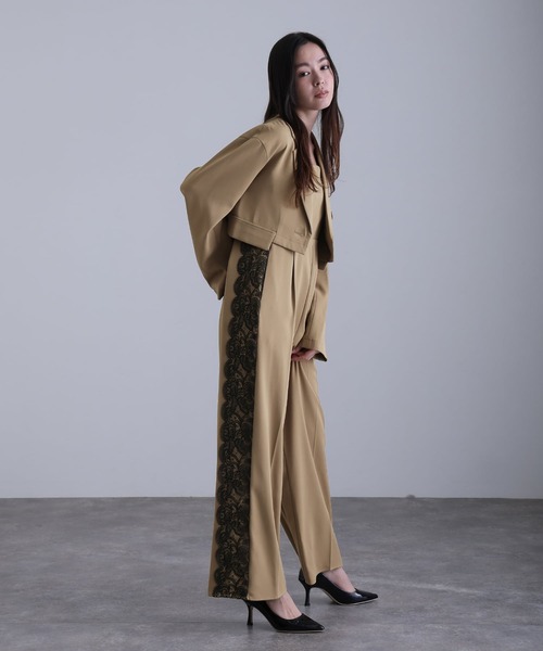 atlo(アトロ)の「オールインワン パンツドレス 結婚式 二次会&ワイドクロップド丈 ジャケット ドロップショルダーセレモニー フォーマル ロング丈 オケージョンドレス お呼ばれ 同窓会 成人式 (パンツドレス・レディース・グレイッシュベージュ/ベージュ/チャコール・M/L/S)」の5枚目の写真